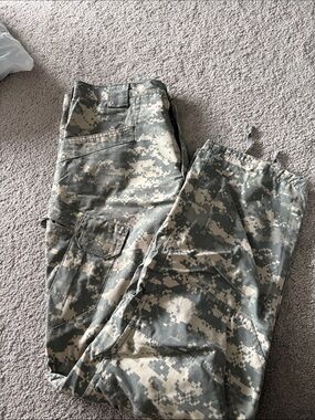 Men's Digital Camo Cargo Pants - Olive/Beige